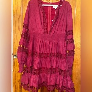 Burgundy long sleeve mini dress. Linen material